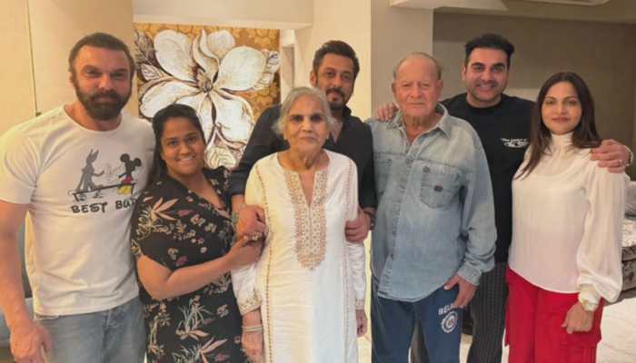 Freeze Frame! Sohail Khan Drops Unseen Family Pic With Salman Khan, Arbaaz Khan, Salim Khan And Others