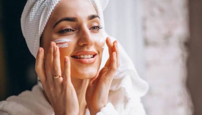 Ultimate Guide to Face Moisturisers: Hydration, Benefits, and Black Friday Deals