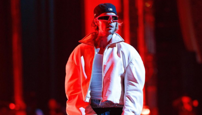 Justin Beiber In Financial Trouble? Star Singer Forced To Tour Despite Health Struggles Justin Beiber In Financial Trouble? Star Singer Forced To Tour Despite Health Struggles