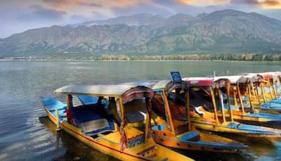 Uber Introduces Online Shikara Booking Service for Dal Lake, Enhancing Tourism Experience
