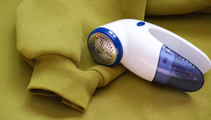 Top Electronic Lint Removers for Neater Upholstery