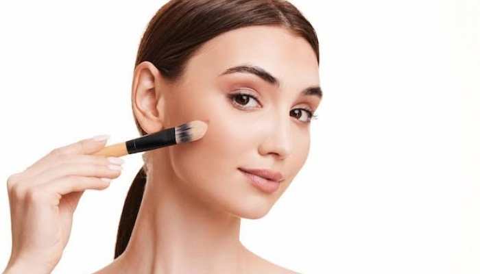 Foundation Fundamentals: Choosing the Perfect Base for a Flawless Look Foundation Fundamentals: Choosing the Perfect Base for a Flawless Look