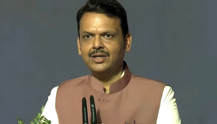 'Whatever We Do, Will Do As Per Constitution': Fadnavis Day After Taking Maharashtra CM Charge 'Whatever We Do, Will Do As Per Constitution': Fadnavis Day After Taking Maharashtra CM Charge