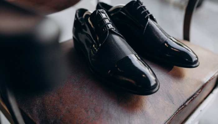 Lace Up Your Success: A Guide to Men's Formal Footwear