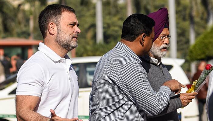 Rahul Meets 2020 Hathras Gang Rape Victim’s Family Day After Denied Sambhal Visit