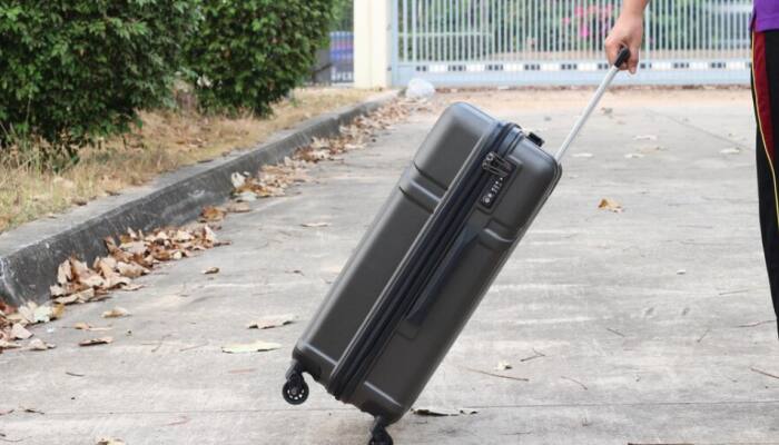Trolley Suitcase: Lightweight, Durable, and Stylish Luggage Options