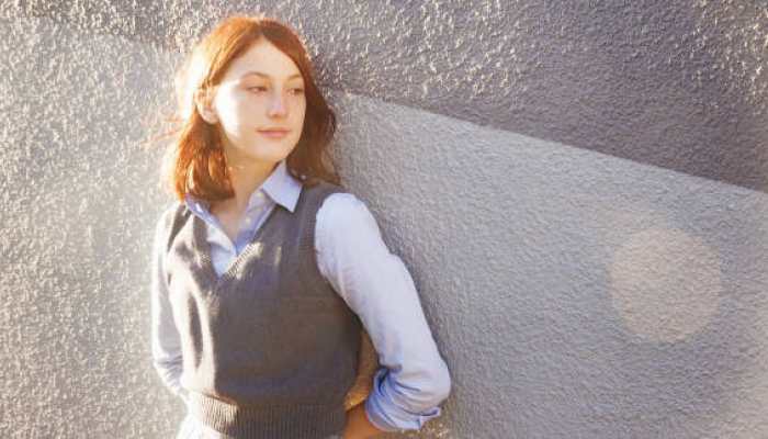 The Ultimate Guide to Women's Sweater Vests: Comfort, Style, and Versatility
