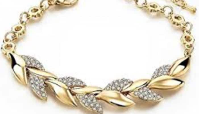 Shop Trendy Women’s Bracelets Today