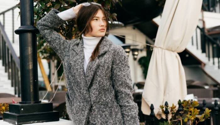 Women's Tweed Coats: A Style Guide