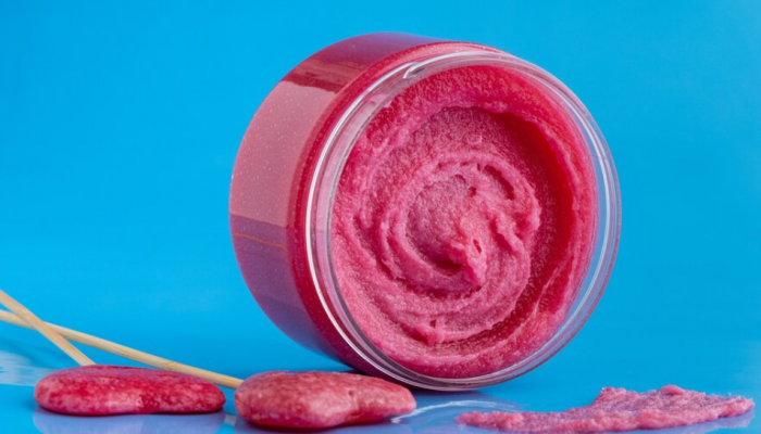 Buying The Best Lip Scrubs for Dry Lips Buying The Best Lip Scrubs for Dry Lips