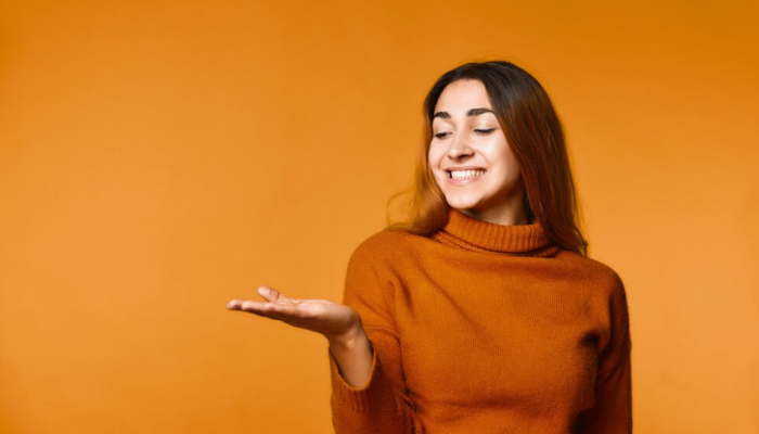 Buying the Perfect High-Neck Top: A Style Guide for Women Buying the Perfect High-Neck Top: A Style Guide for Women