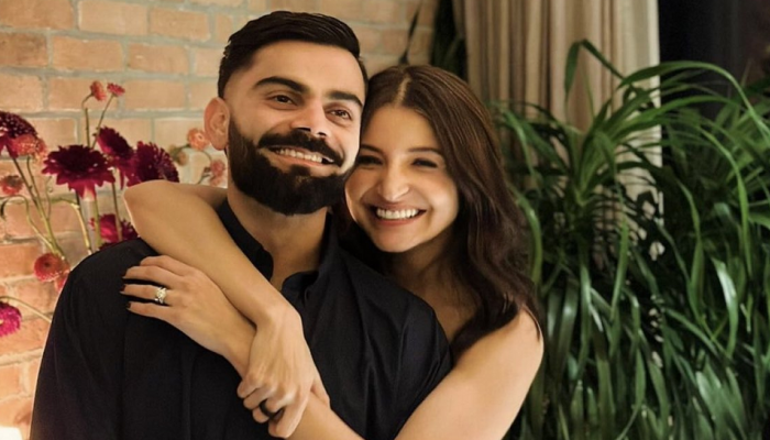 Anushka Sharma To Quit Bollywood Forever? As Virat Kohli Plans To Settle In London Reveals His Coach Anushka Sharma To Quit Bollywood Forever? As Virat Kohli Plans To Settle In London Reveals His Coach