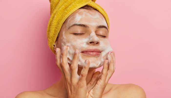 Grab Now These Best Face Washes for Glowing Skin