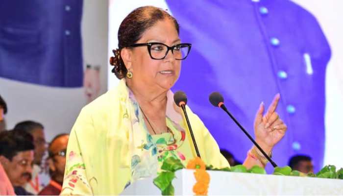 Police Vehicle In Ex-Rajasthan CM Vasundhara Raje's Convoy Overturns, 3 Cops Injured