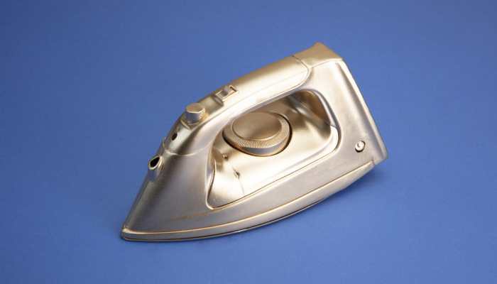  Buy These Top 5 Dry Irons for Efficient Ironing