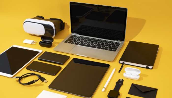 Top 5 Best Electronic Gadgets That You Must Buy