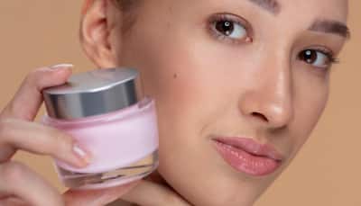 Buying Primer for Long-Wearing Makeup: Keeping Your Look in Place