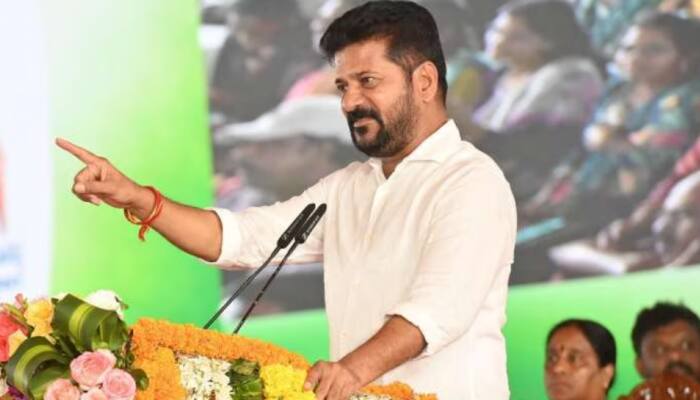 Telangana CM Revanth Reddy Meets Tollywood Stars Amid Pushpa 2 Row