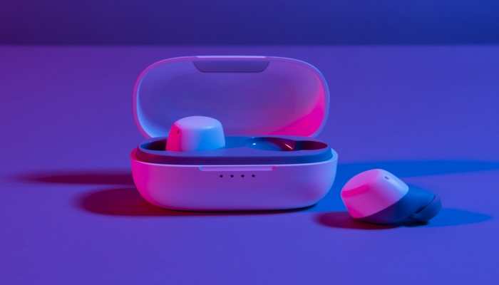 Buy These Top Wireless Earbuds: Elevate Your Audio Experience