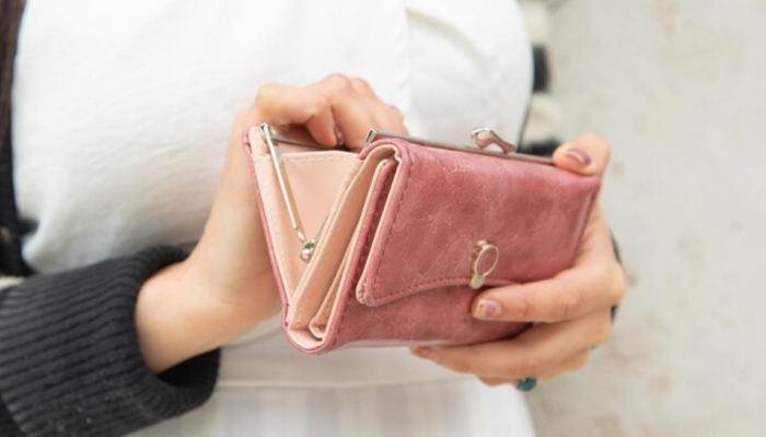 Find Your Perfect Carry: Your Guide to Buying a Women's Wallet Find Your Perfect Carry: Your Guide to Buying a Women's Wallet
