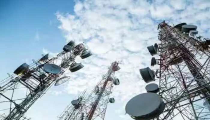 Telcos Investment Recovery In Limbo As Tariff Hike Backfires, Price War With Satcom Services Likely In 2025 Telcos Investment Recovery In Limbo As Tariff Hike Backfires, Price War With Satcom Services Likely In 2025