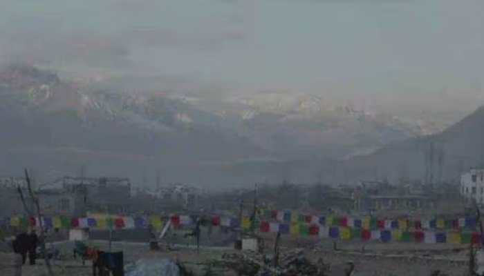 Severe Cold Wave in Pakistan Triggers Seasonal Diseases, Spikes in Pneumonia Cases 