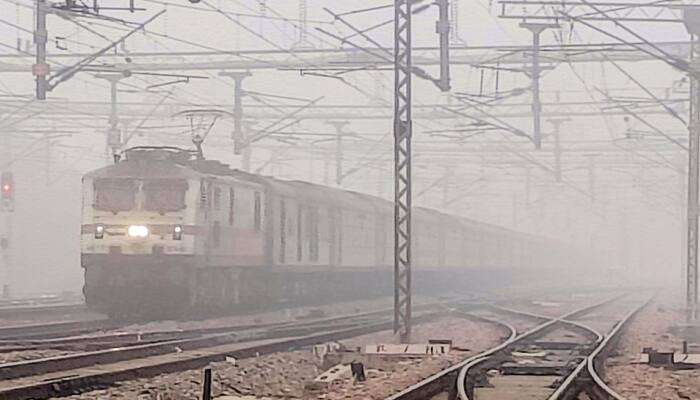 'Very' Dense Fog, Zero Visibility In Delhi-NCR Again, 150 Flights, 26 Trains Delayed