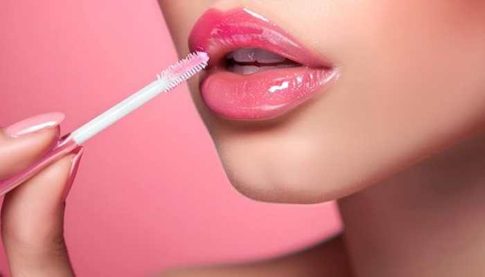 Get the Perfect Pout with Top Lip Glosses in Myntra's Right to Fashion Sale Get the Perfect Pout with Top Lip Glosses in Myntra's Right to Fashion Sale