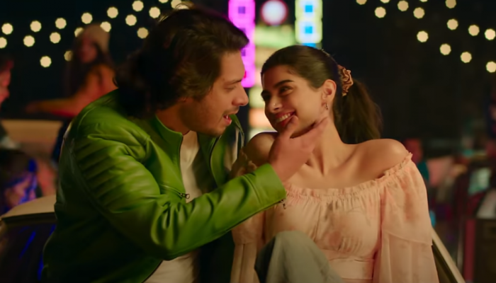 Loveyapa’s New Song 'Rehna Kol' Starring Junaid Khan And Khushi Kapoor OUT NOW! Loveyapa’s New Song 'Rehna Kol' Starring Junaid Khan And Khushi Kapoor OUT NOW!