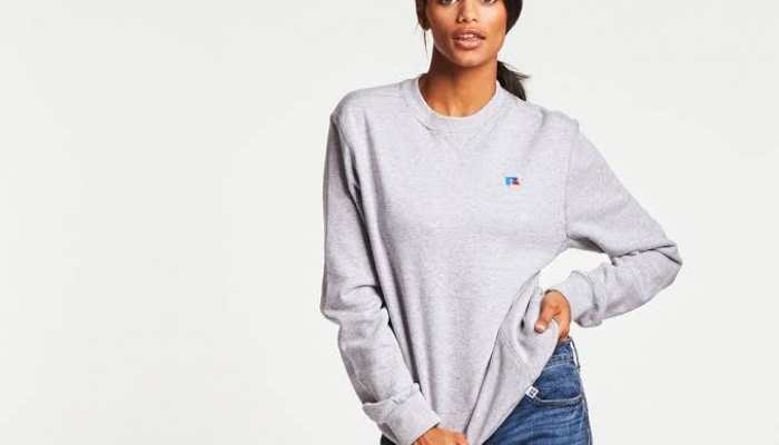 Women’s Sweatshirts: The Ultimate Blend of Comfort, Style, and Versatility