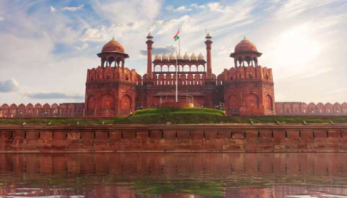 Do You Know Red Fort Used To Be White Once? Know The Reason Behind The Change