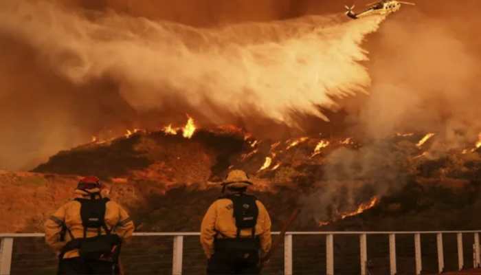 Over 30,000 People Forced To Evacuate Homes After Fresh Fire Erupts Near Los Angeles Over 30,000 People Forced To Evacuate Homes After Fresh Fire Erupts Near Los Angeles