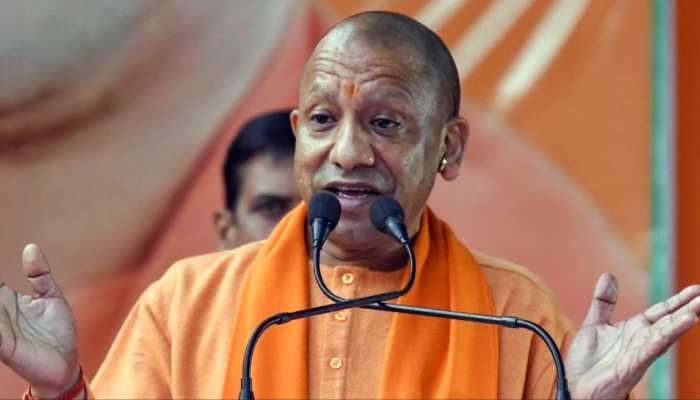 Delhi Polls: Amid Kejriwal’s Yamuna Poisoning Claim, Yogi Adityanath Says River 'Smells Like Sewer'