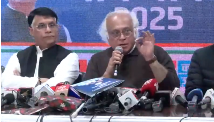 Congress Unveils Delhi Manifesto: Caste Census, ₹2,500 For Women, Free Power Among Key Promises Congress Unveils Delhi Manifesto: Caste Census, ₹2,500 For Women, Free Power Among Key Promises