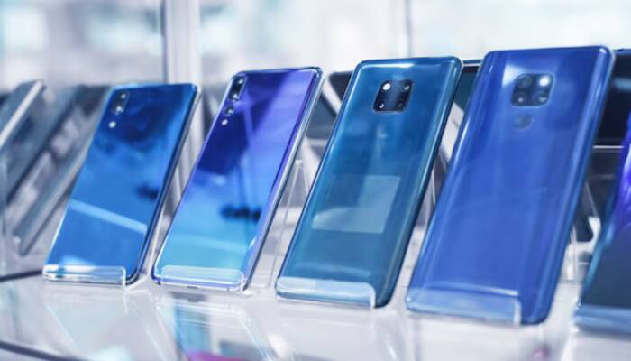 Top 5 Best Smartphones Under 30,000 INR: Power, Style, and Innovation