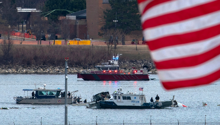 Big Revelations In DC Plane Crash: Staffing In Control Tower ‘Not Normal’; Black Box Recovered | 10 Updates Big Revelations In DC Plane Crash: Staffing In Control Tower ‘Not Normal’; Black Box Recovered | 10 Updates
