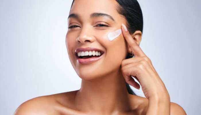 The Ultimate Guide to Choosing the Right Moisturizer for Your Skin