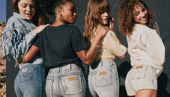 Essential Guide to Women's Jeans: Styles, Fits, and Versatile Looks
