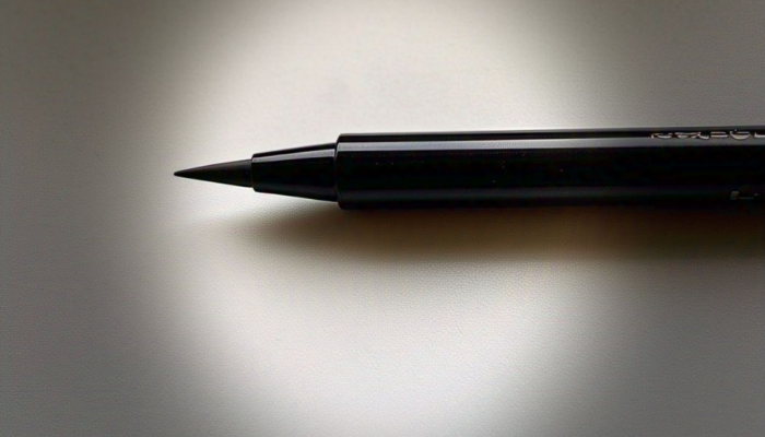 The Art of the Line: Buying Eyeliners That Define Your Look The Art of the Line: Buying Eyeliners That Define Your Look