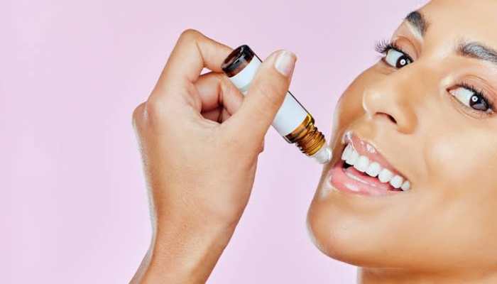 Shop the Best Lip Oils at Incredible Discounts During Myntra Fashion Carnival (6th - 12th February)