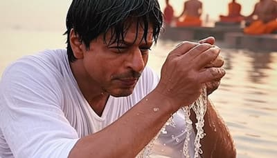 Shah Rukh Khan Takes A Holy Dip At Mahakumbh? Fact Check