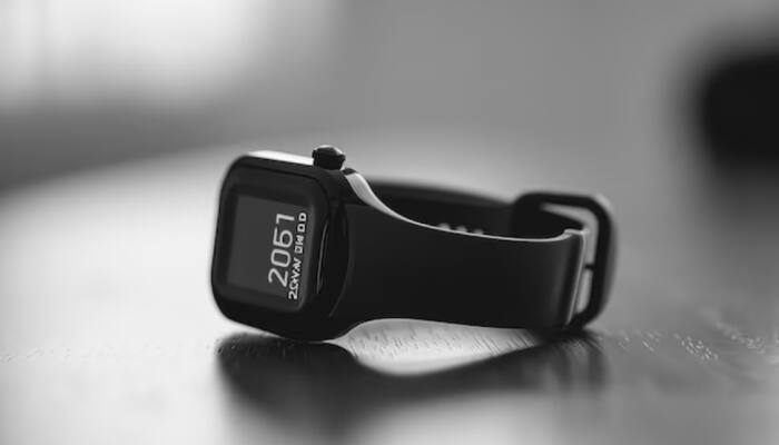 Top Smartwatches at Best Prices from Myntra Fashion Carnival Sale 