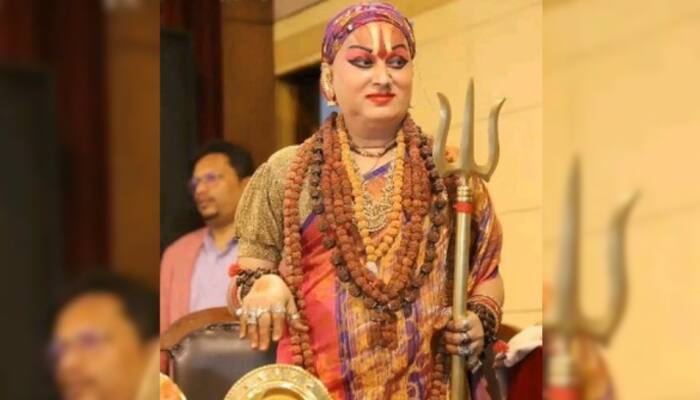 Who Is Himangi Sakhi: India's First Transgender Storyteller, Also Worked In...