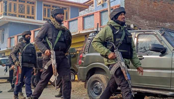 J&amp;K News: Cops Intensify Crackdown On Terrorist Networks, SIM Cards Destroyed, Over 300 Arrested
