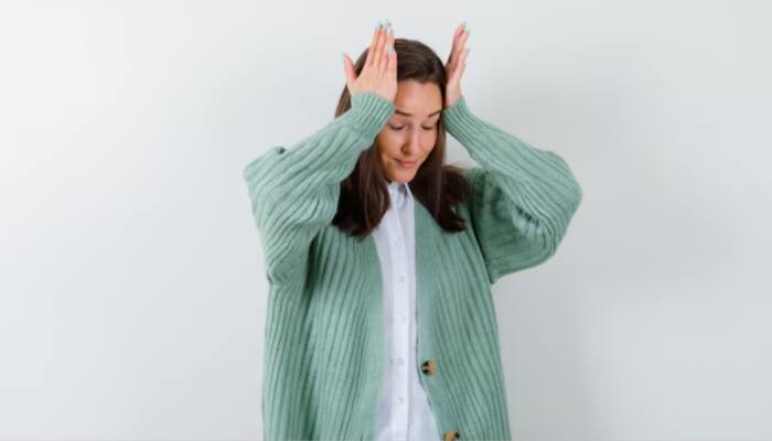 How to Handle Mood Swings During Seasonal Transitions: Effective Tips to Stay Positive and Balanced Year-Round