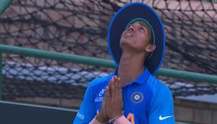 Yashasvi Jaiswal Snubbed From Champions Trophy 2025 Squad: Fans Question Selectors' Decision Yashasvi Jaiswal Snubbed From Champions Trophy 2025 Squad: Fans Question Selectors' Decision
