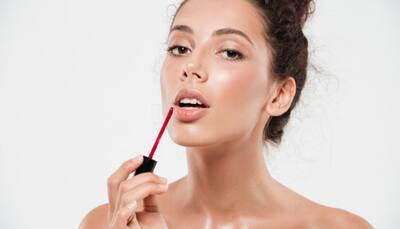 Myntra Fashion Carnival Sale: Top Lip Glosses to Try This Season