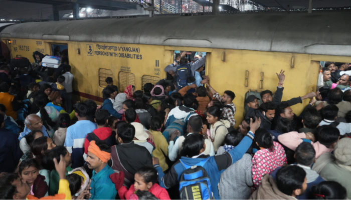 18 Dead In New Delhi Railway Station Stampede Amid Maha Kumbh Train Rush - What Happened? 18 Dead In New Delhi Railway Station Stampede Amid Maha Kumbh Train Rush - What Happened?