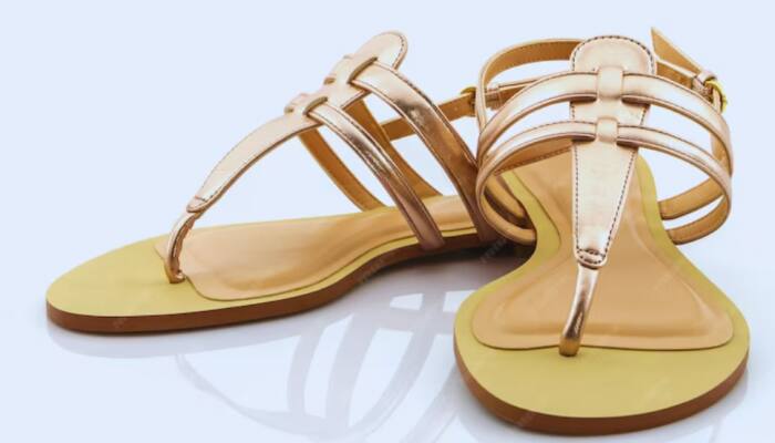 Find Your Perfect Pair: Women’s Flat Sandals on Flipkart