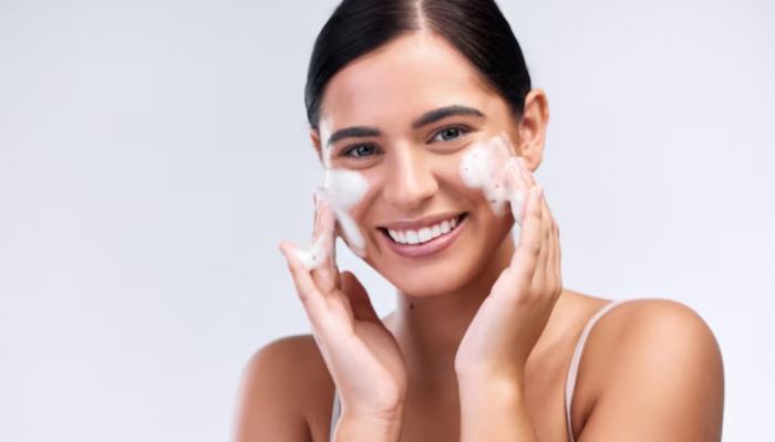 The Best Face Cleansers for Every Skin Type: Your Guide to Healthy, Glowing Skin The Best Face Cleansers for Every Skin Type: Your Guide to Healthy, Glowing Skin